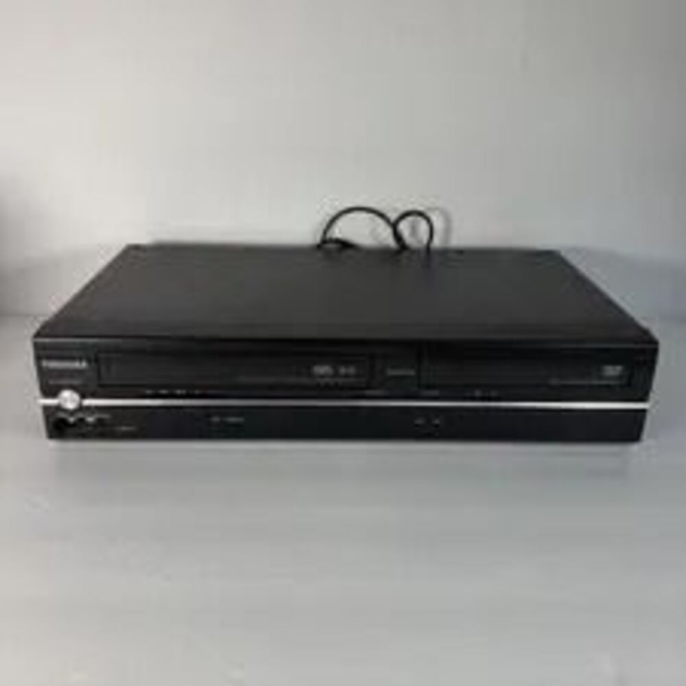 Toshiba SD-V296 DVD Player/VCR Combo, Progressive Scan Dolby Digital w/ Remote